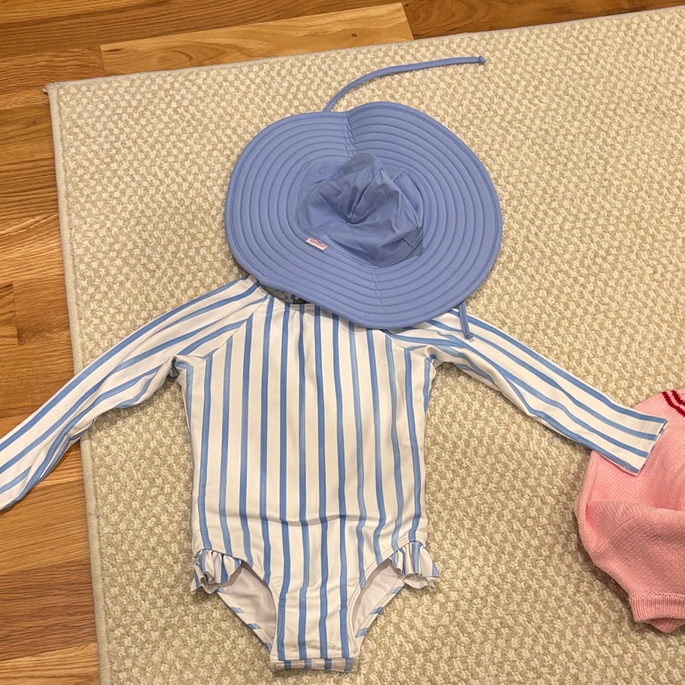 Minnow 2T Long Sleeve One Piece with Hat